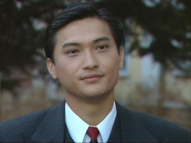 5位许文强扮演者:张国荣96分,黄晓明52分,而他演的是最经典