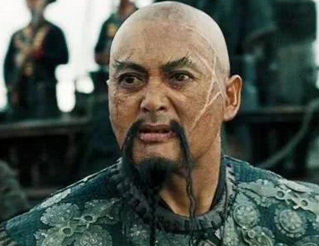 他在《加勒比海盗3》中是一个十足的海上霸主