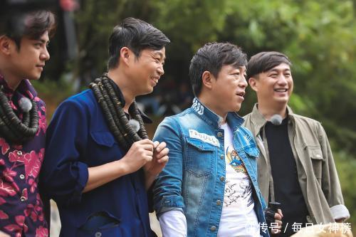 黄渤孙红雷遭冯小刚怒批:没有一点演员的底线