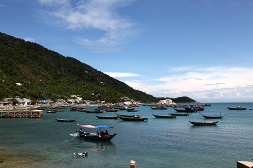 闲情越南占婆岛——南粤作家一耕佳作欣赏