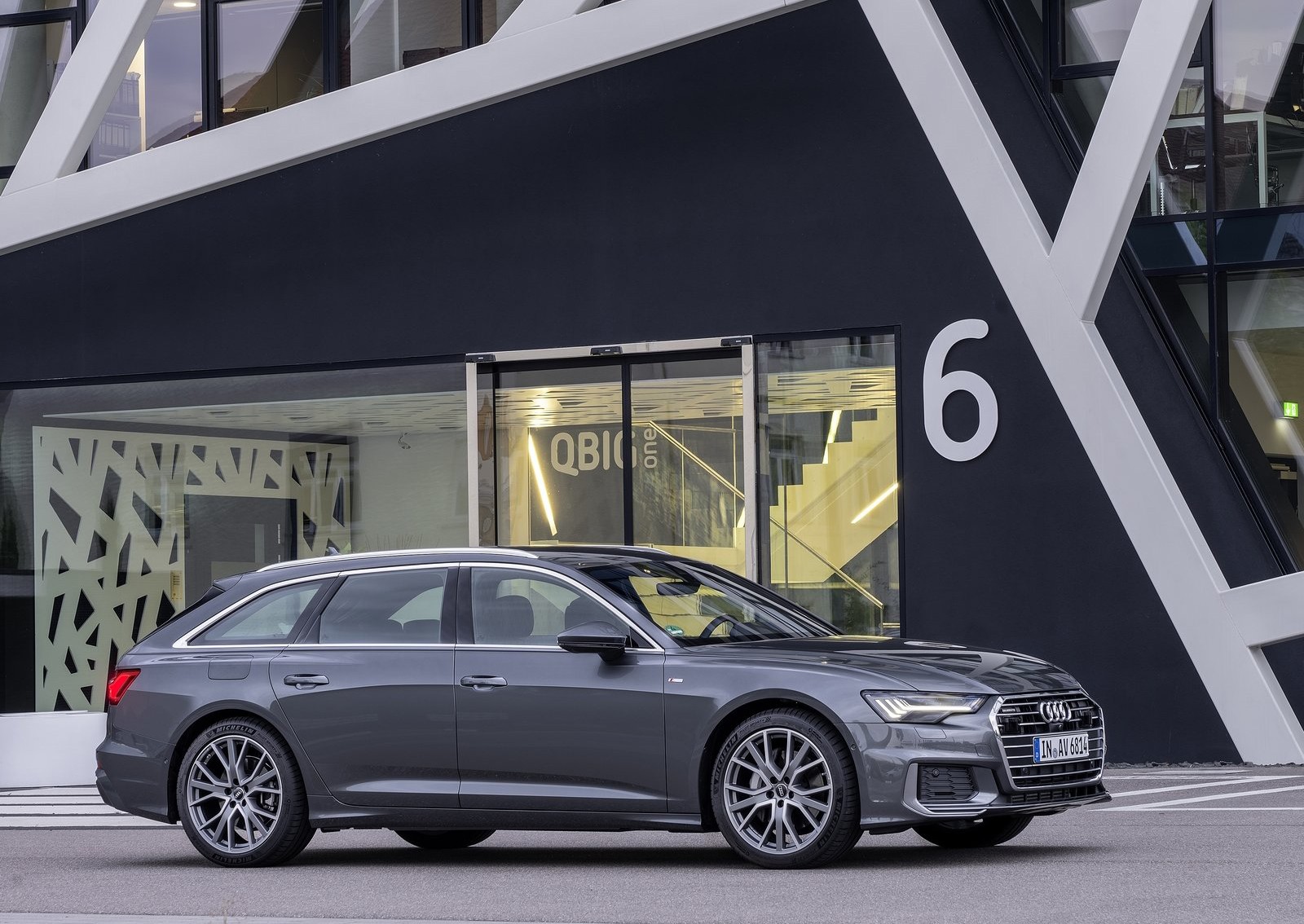 体验不同的风格,奥迪a6旅行版