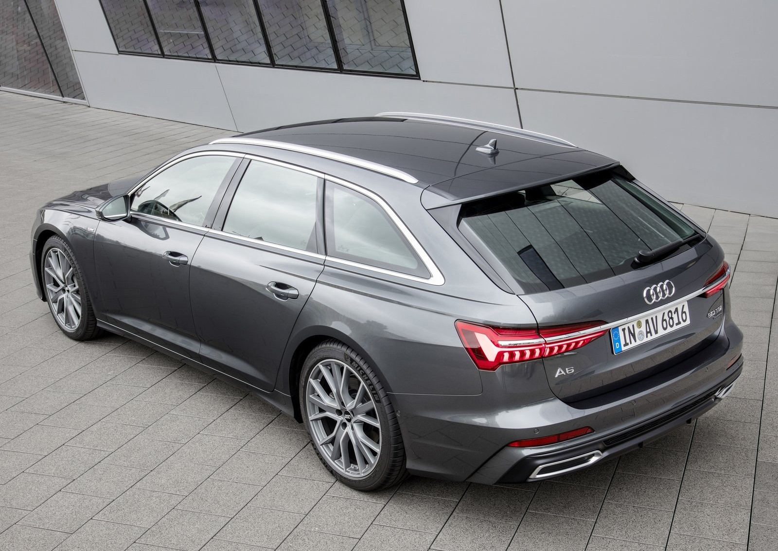 体验不同的风格,奥迪a6旅行版