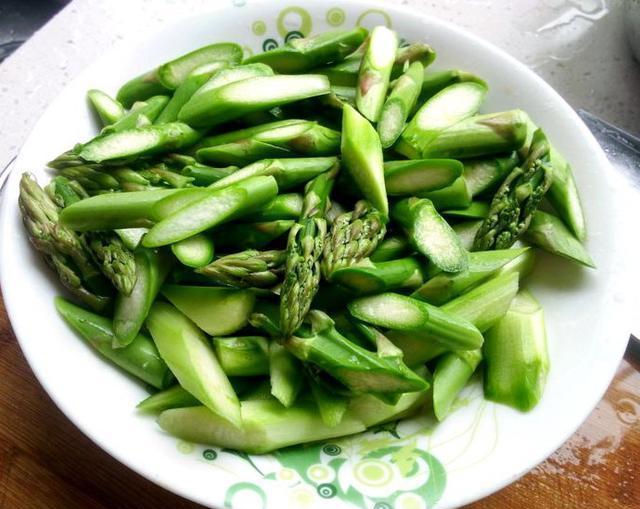 实拍农家家常菜现在农村都这么土豪了吗