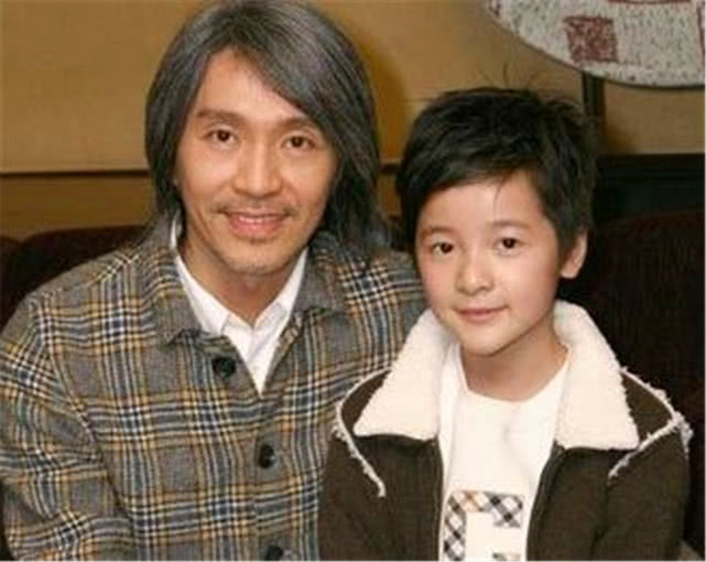 长江7号中的3个"男孩",如今都成了大美女,图3你肯定不认识