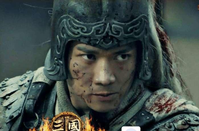 除了马超之外就要数赵云了,也许赵云并不一定打的过吕布,可是赵云绝对