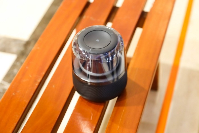 暂停,继续,声音大一点,音量小一点 能够做               hi,小微!