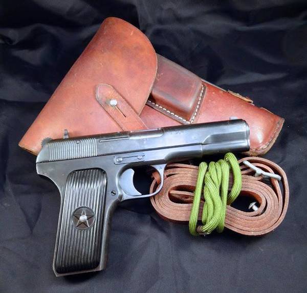 威力不足情况,从照片中的信息来看,民警手持的应该是05式警用左轮手枪