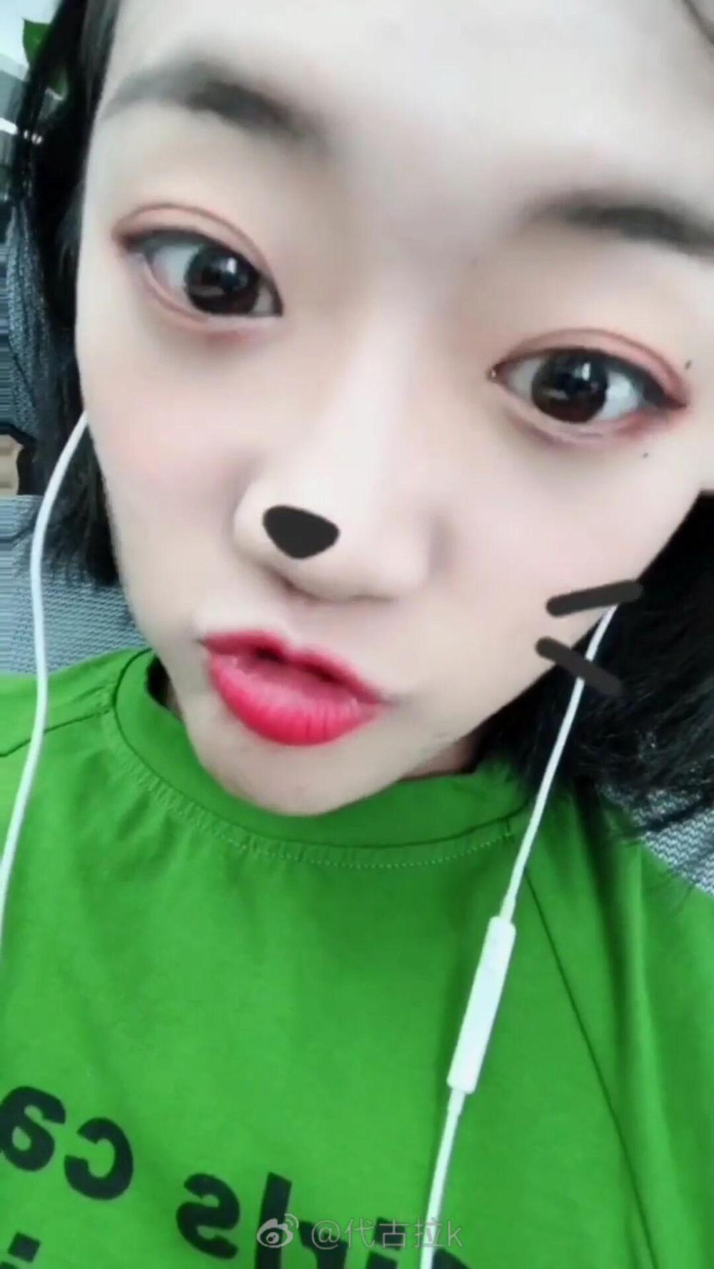 代古拉k近照曝光! 虽渐渐消失在大众眼前, 但治愈系笑容难忘怀