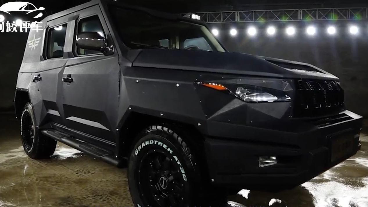 吴京带火了北汽, 北汽顺势推出防暴防弹的民用装甲车, 绝对的拉风