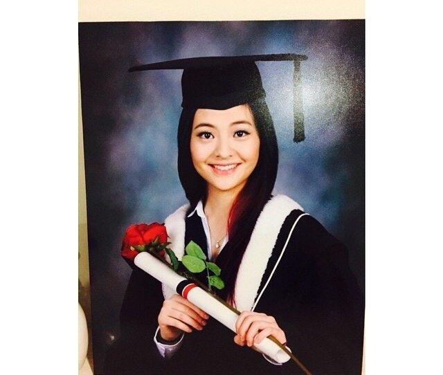 刘宪华童年萌照曝光,真是从小皮到大,想不到全家都是超级学霸