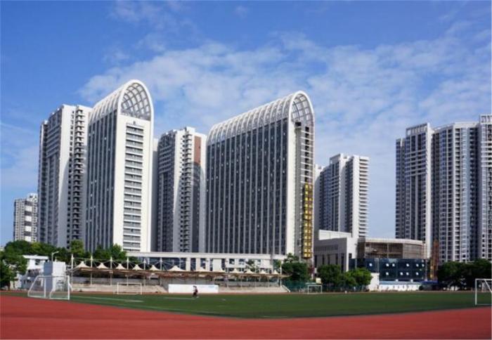 光谷时尚城商铺,南湖高校旁商业街,旺铺投资的好选择