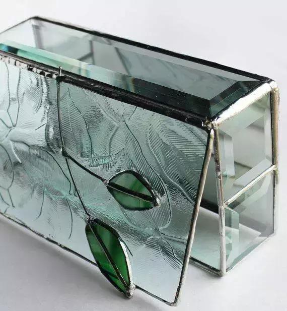 5种玻璃隔断设计方案一定有你喜欢的漂亮时髦永不过时