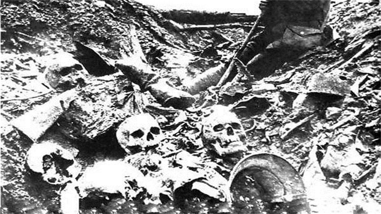 3年之后才找到被活埋的官兵,发现时士兵还保持着站立的姿势!