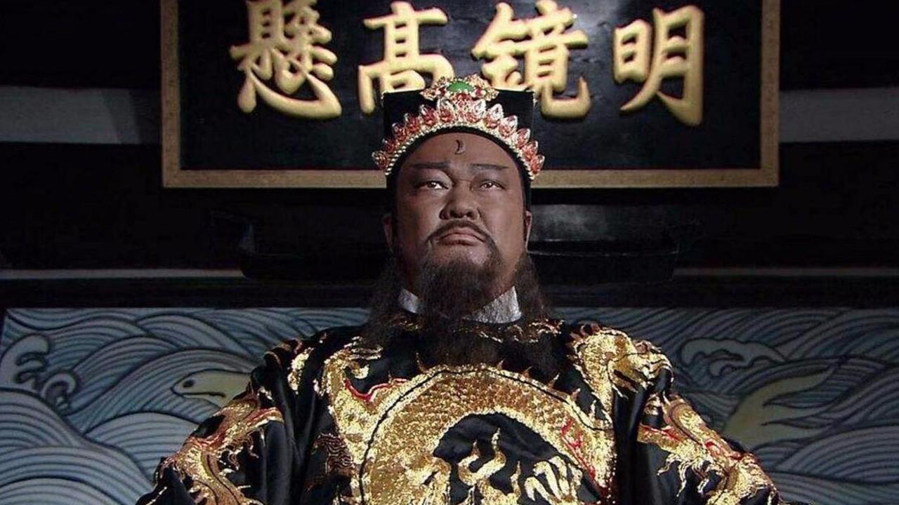 为什么包拯死后,要准备21口棺材,从7个城门抬出?