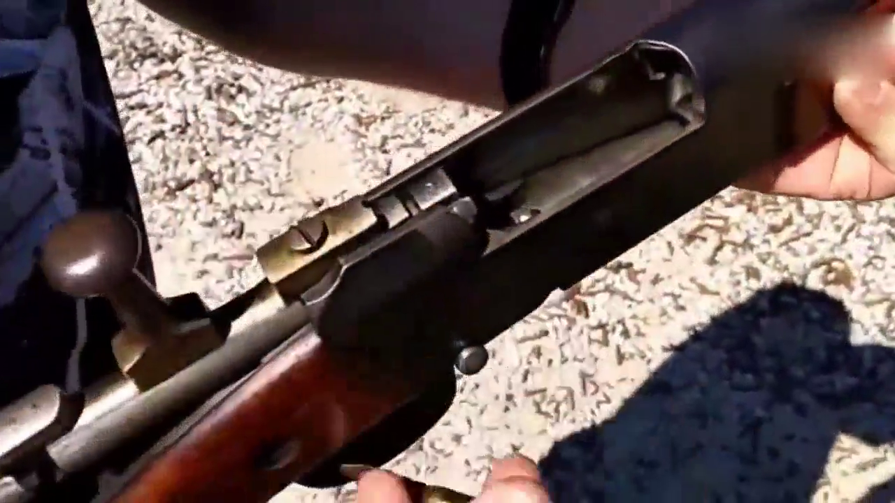 二战最好的毛瑟98k手动步枪,听一听它拉栓上膛射击的声音