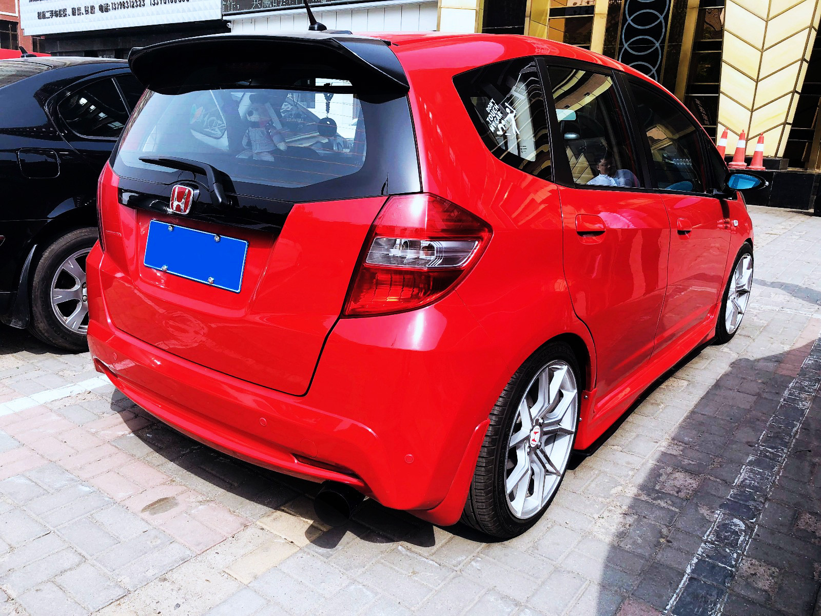 5万买飞度再花11万改装,k20a声浪响彻天际时要感动哭了!