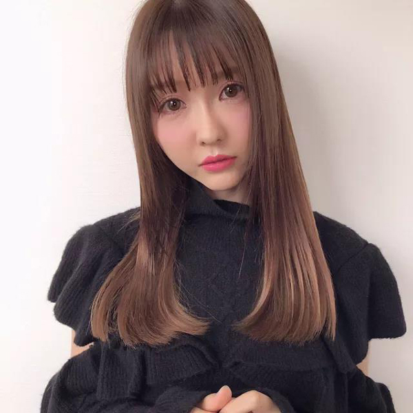 直发太单调乏味试试直发内扣瘦脸时尚两不误