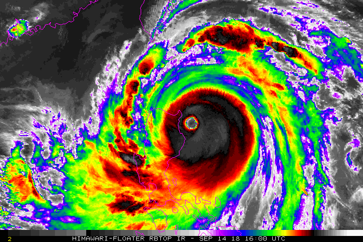 山竹重组结构将重新加强!更大的台风眼正在形成中,广东要当心!