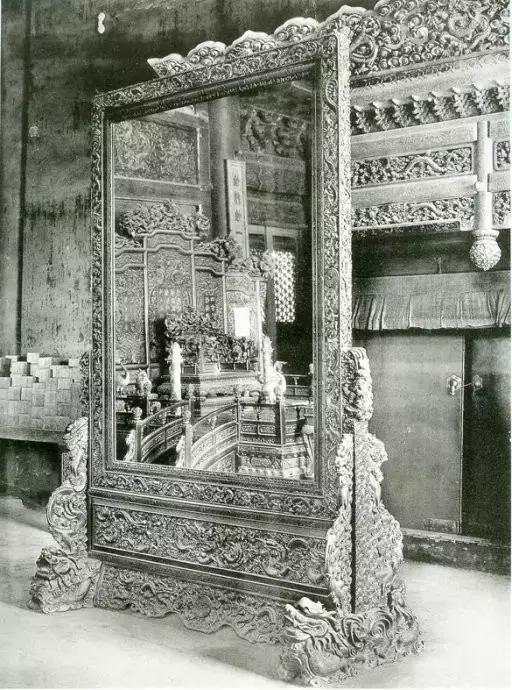 慈禧出逃后,日本人所拍的史上最原貌紫禁城照片,一派亡国气象!