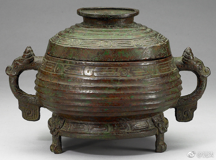 凡祭祀,共簠簋.方曰簠,圆曰簋.殷周两代用簋普遍