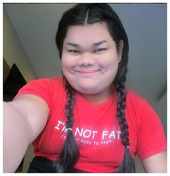 泰国这个网红丑到不敢直视,当地帅哥却要排队娶她