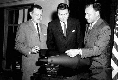 美军m388无后坐力炮核炮弹m-388大卫克罗,是美国在冷战时期部署的一种