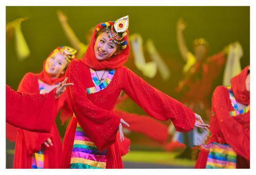 但很多明智的网友表示:李诞也有他的独特之处还会吸引到陈典.