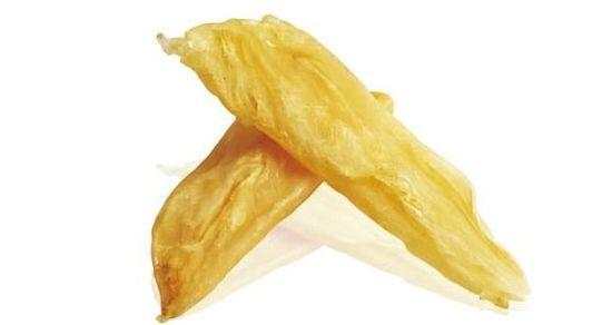 但是因为金钱猛鱼的营养价值高,被视为最佳补品,尤其是它们身上的鱼鳔