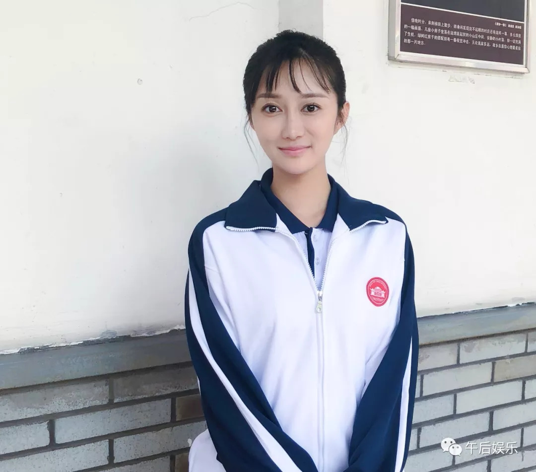 剧版七月与安生杜美莹重回校园温情再现