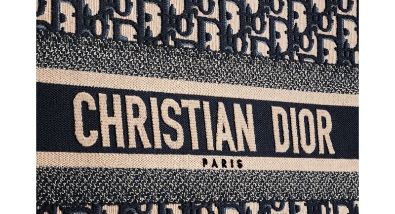 今年这些老花包爆了