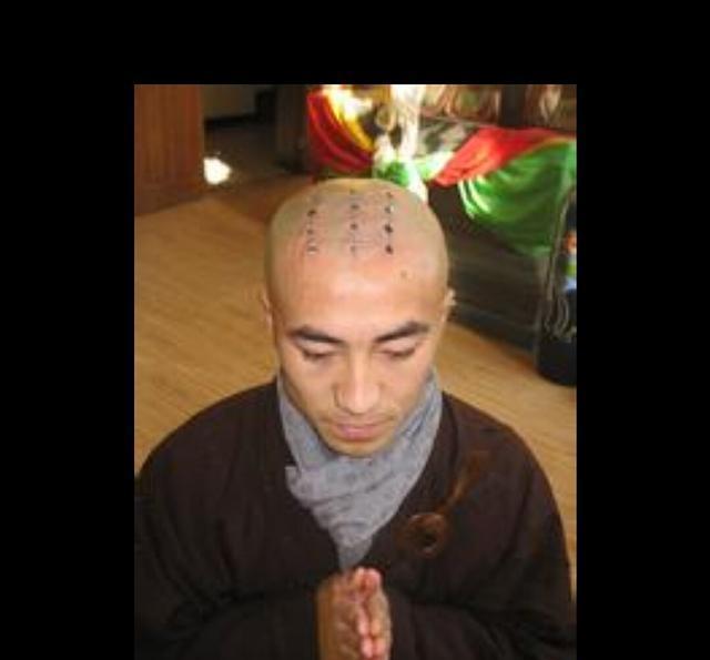 和尚为什么是光头, 头上的原点是做什么的