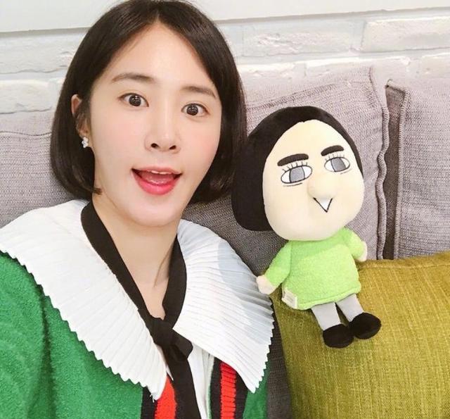 「新爱凤」俞利公开