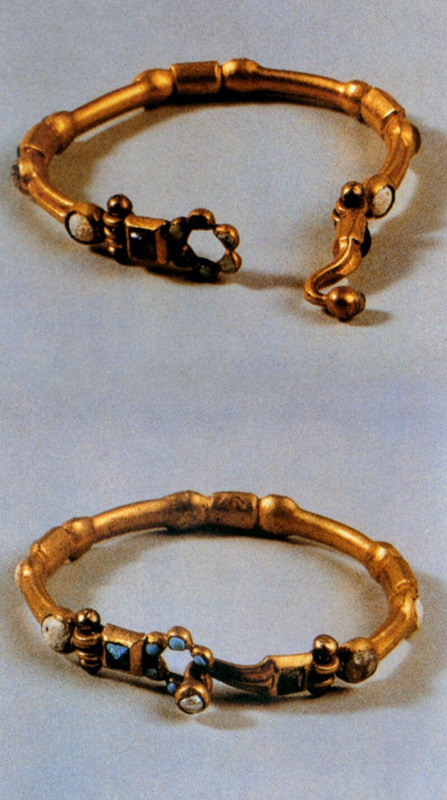 让娘娘们心动的首饰且看唐朝饰品的精致唯美