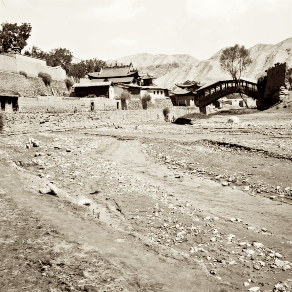 老照片 | 甘肃兰州，1920年。狄化淳