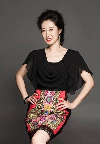 她是胡歌大姐,被称小巩俐,嫁豪门7年后离婚,如今火遍全国