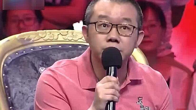 内衣先生:萌萌担心家静,去他家地址找他,却发现