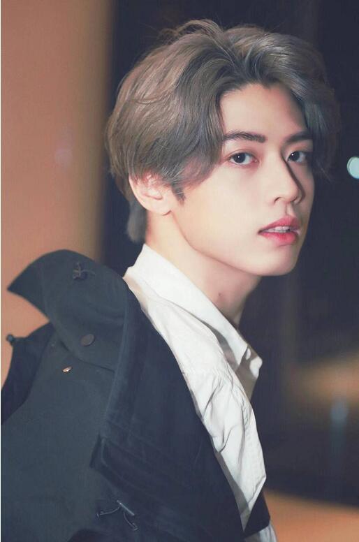 练习生出厂后!陈立农补作业,陆定昊尤长靖重修