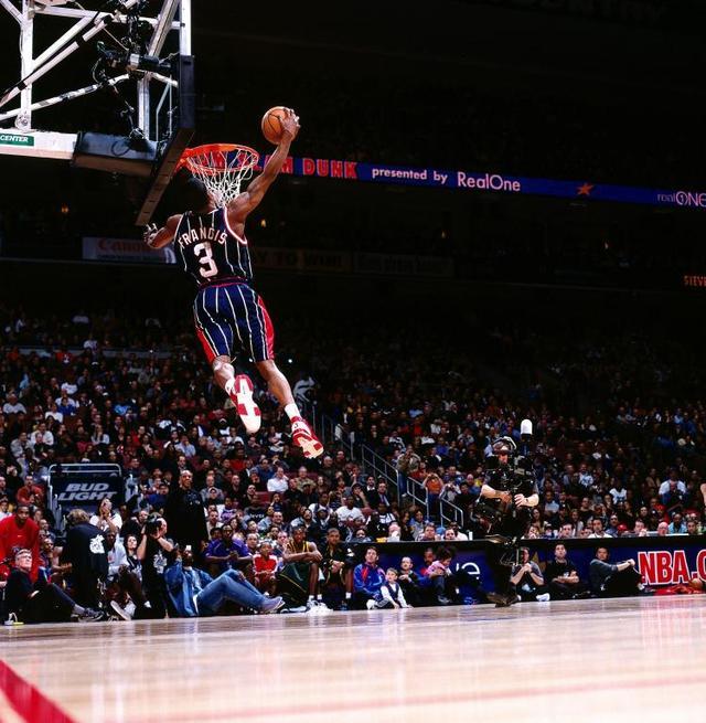 劲爆无比, 年轻的弗朗西斯扣篮有多猛, 10图带你感受一下