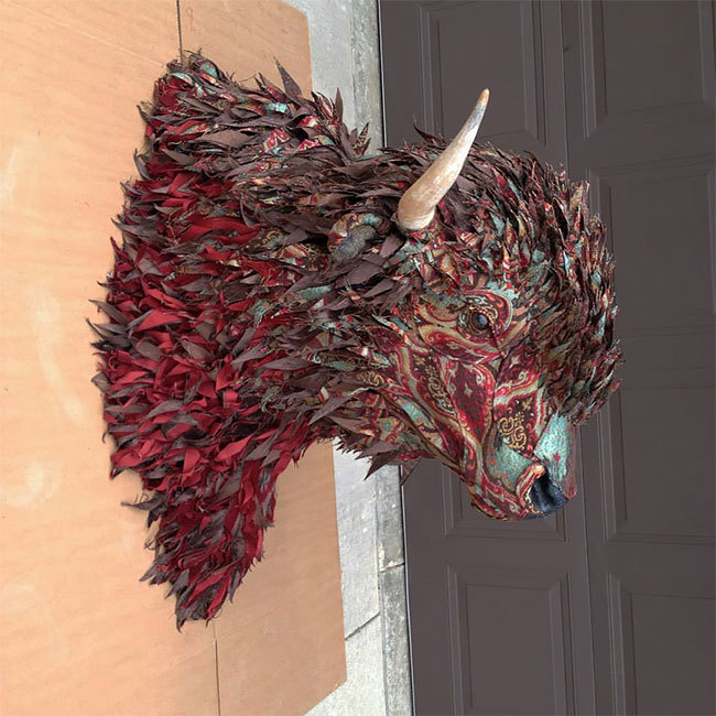 装饰性的人造动物标本壁架美国艺术家kellyrenejelinek