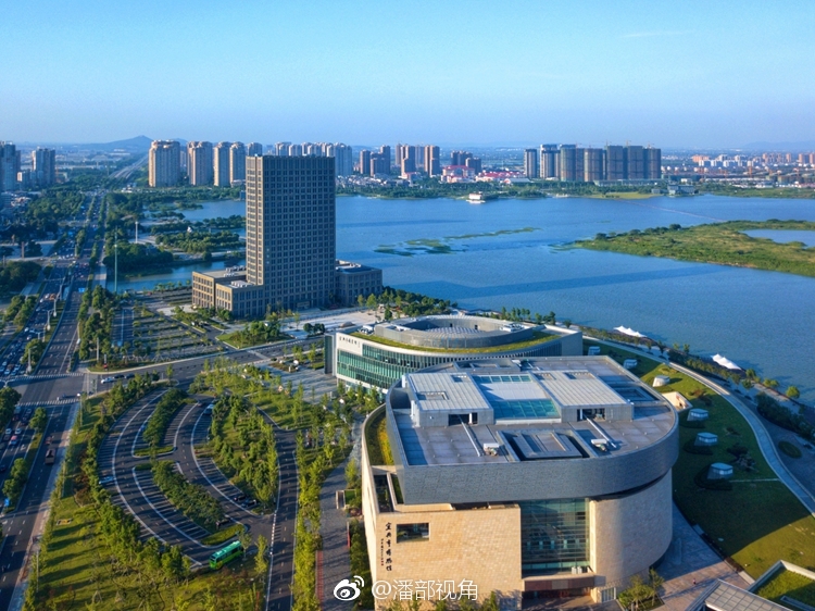 蓝天下的宜兴东氿,一座快速成长的新城.