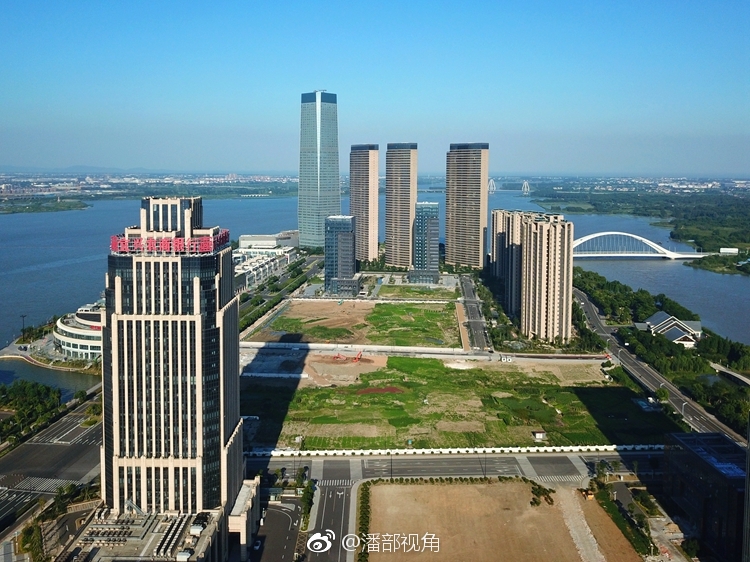 蓝天下的宜兴东氿,一座快速成长的新城.