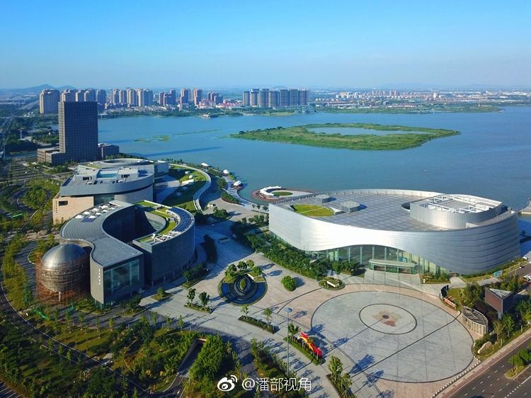 蓝天下的宜兴东氿,一座快速成长的新城.