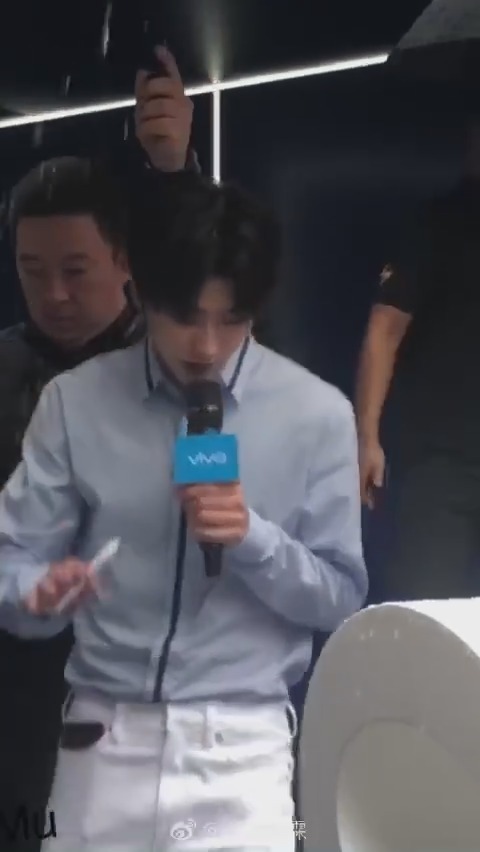 蔡徐坤0802生日快乐快手600斤猪王刘亮版《京