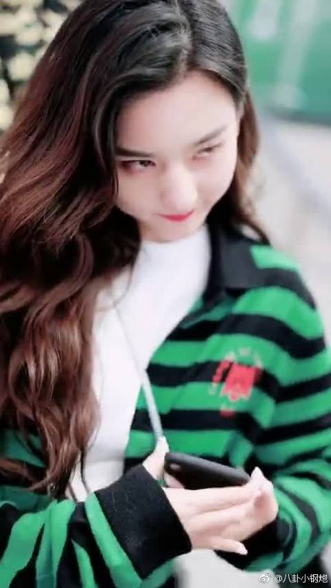 宋祖儿侯明昊《启程》忆美好的高中时代