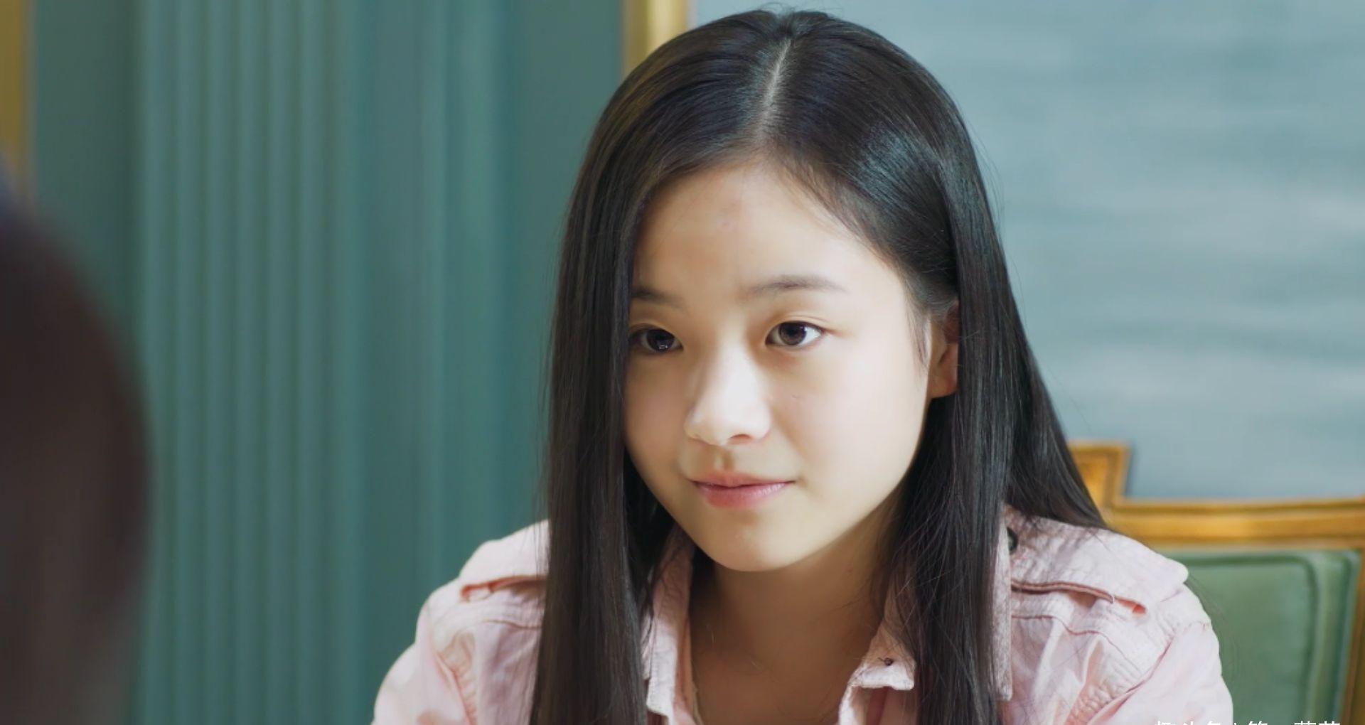 同学两亿岁高中少女意外被外星人附身开启开挂人生