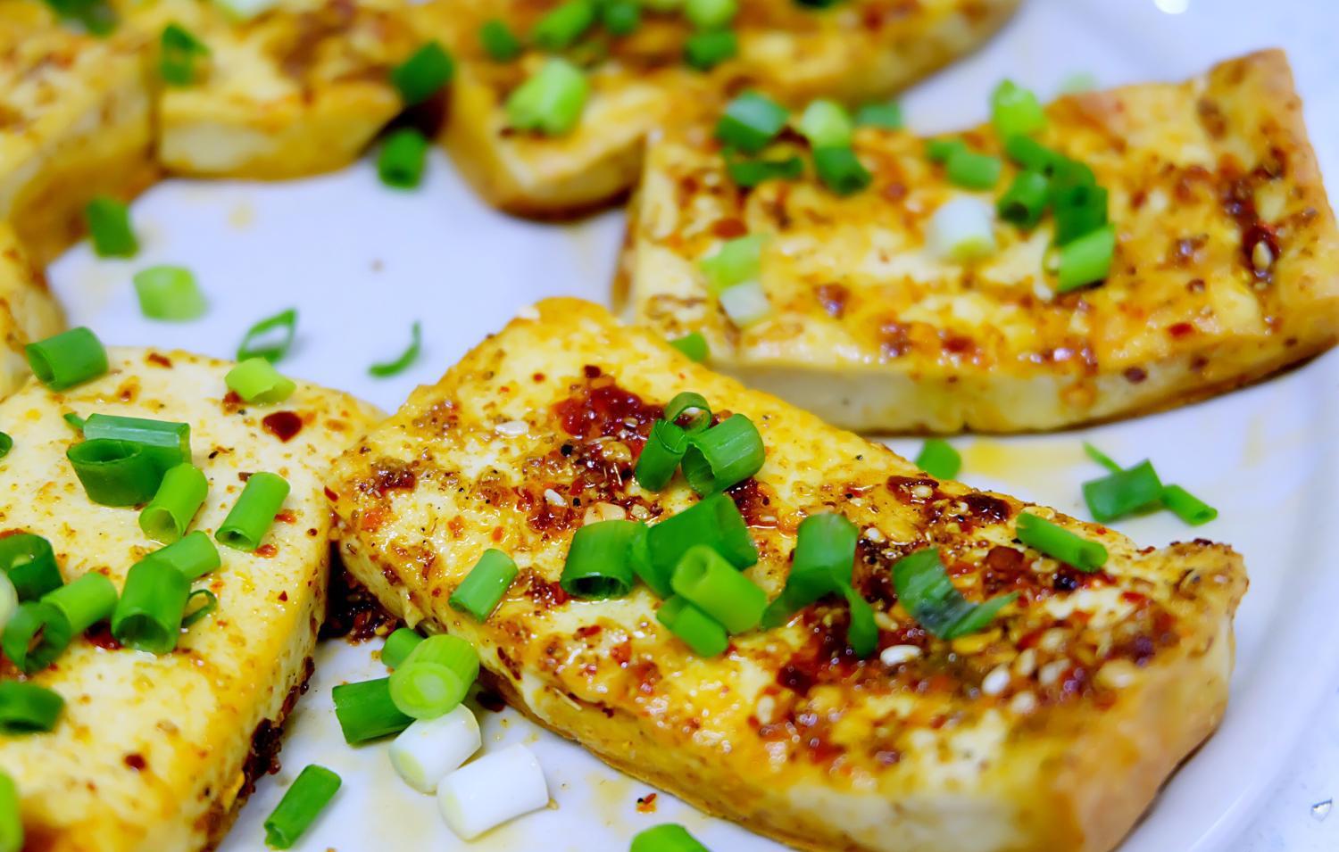 街边小吃"铁板豆腐"的家常做法, 外脆里嫩, 好吃到没朋友