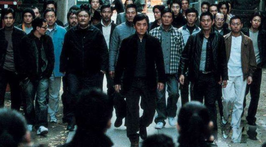 同样是出演黑帮大佬,吴京够狠,李连杰够辣,成龙却被网友吐槽!