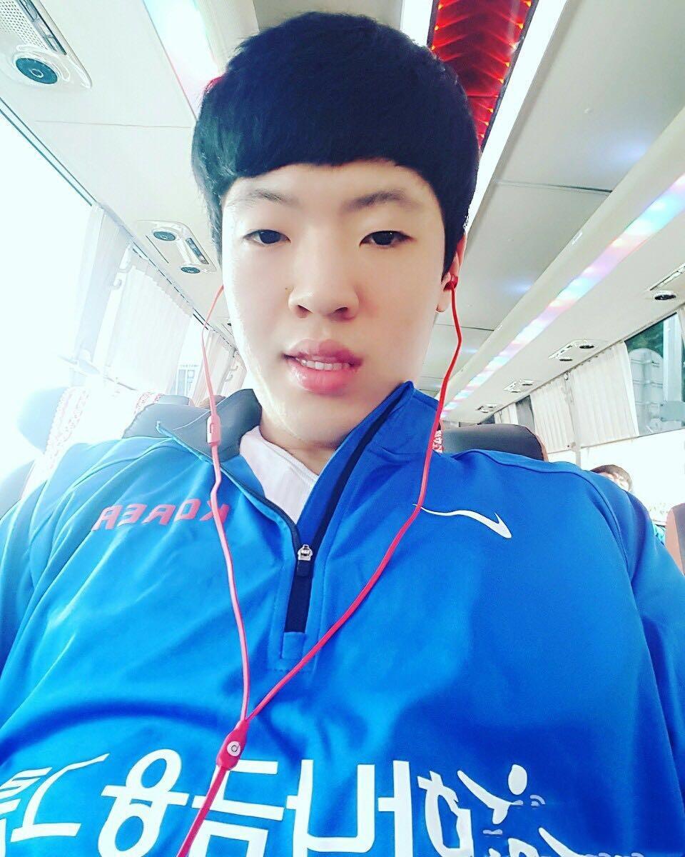 东北小伙归化韩国,率领韩国击败中国,被批不爱国,声称不需解释