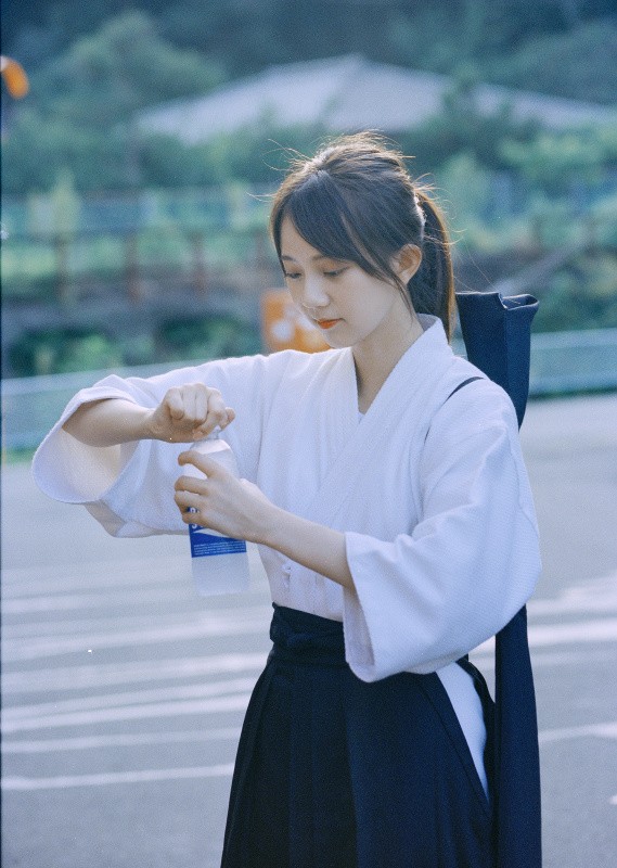 懵懂系列-剑道少女_新浪新闻