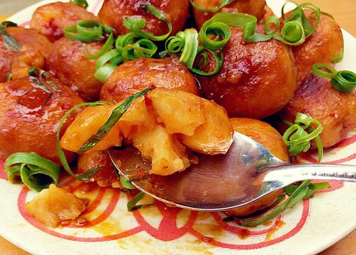 热菜之"酱烧小土豆"|小土豆|土豆|香辣酱_新浪新闻